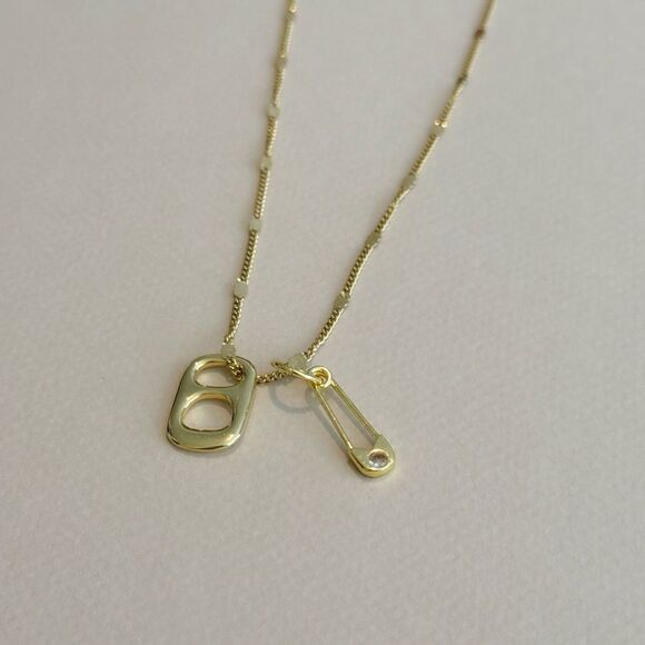 Saftey pin necklace N1314 - Picture 4 of 5